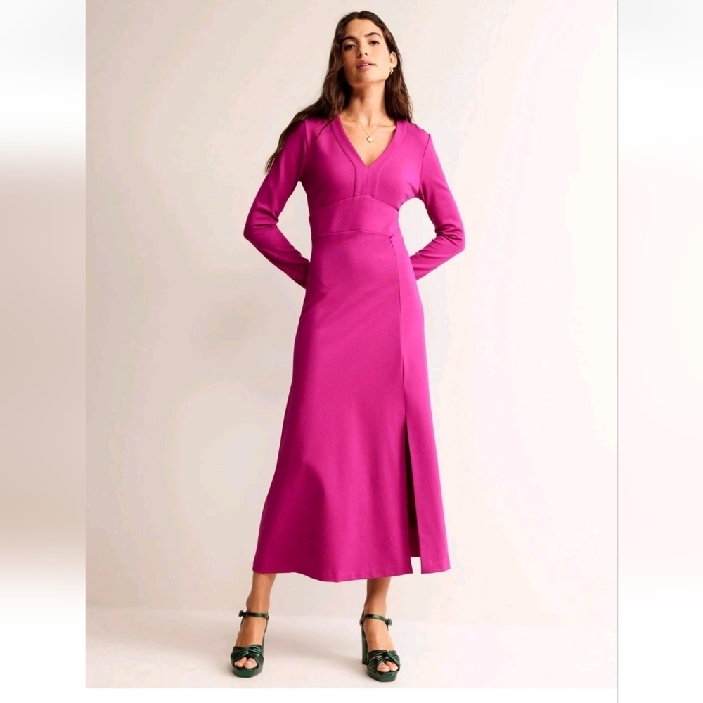 Boden NWTs Boden V-Neck Ponte Maxi Dress